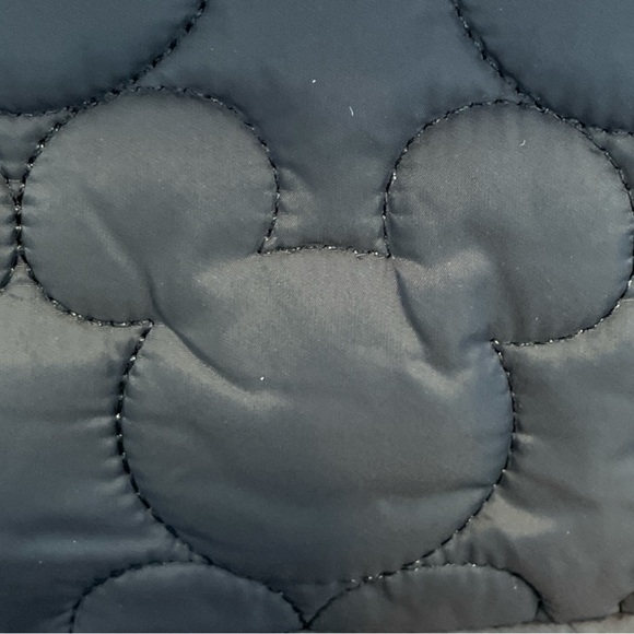 New Vera Bradley Disney Mini Belt Bag Black Featherweight Quilted Mickey Ears - Picture 13 of 15